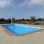 Βίλα Wind Wave 28a Heated & Shared Pool Lajares