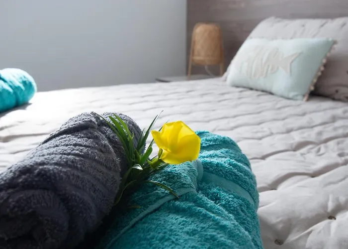 Villa Wind Wave 28a Heated & Shared Pool *